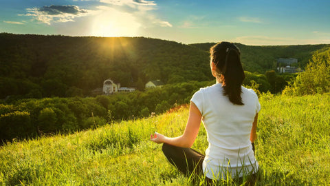 LETTING GO OF BODY JUDGMENT AND CULTIVATING SELF-ACCEPTANCE